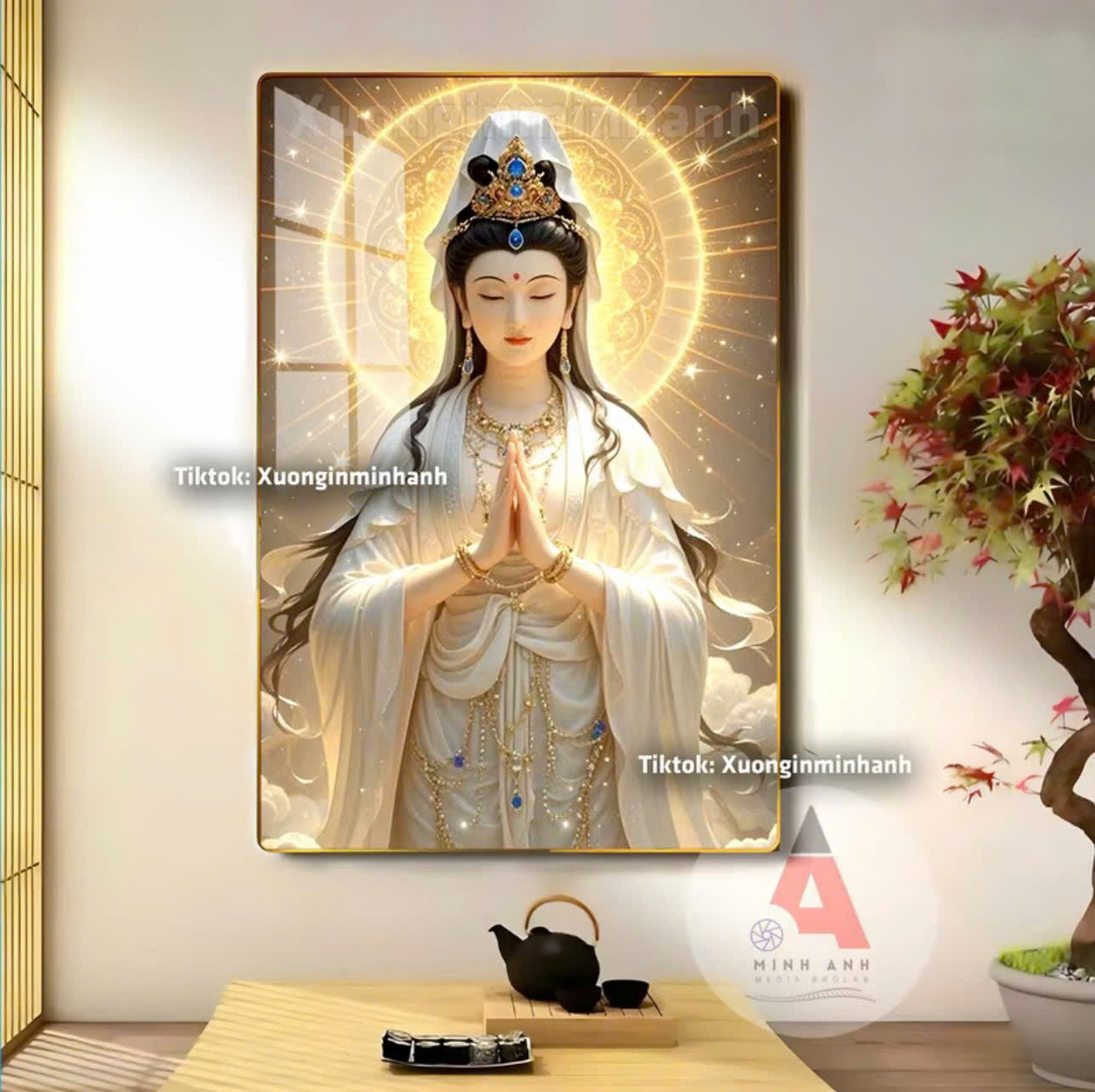 P18 - Tranh tráng gương Bồ Tát