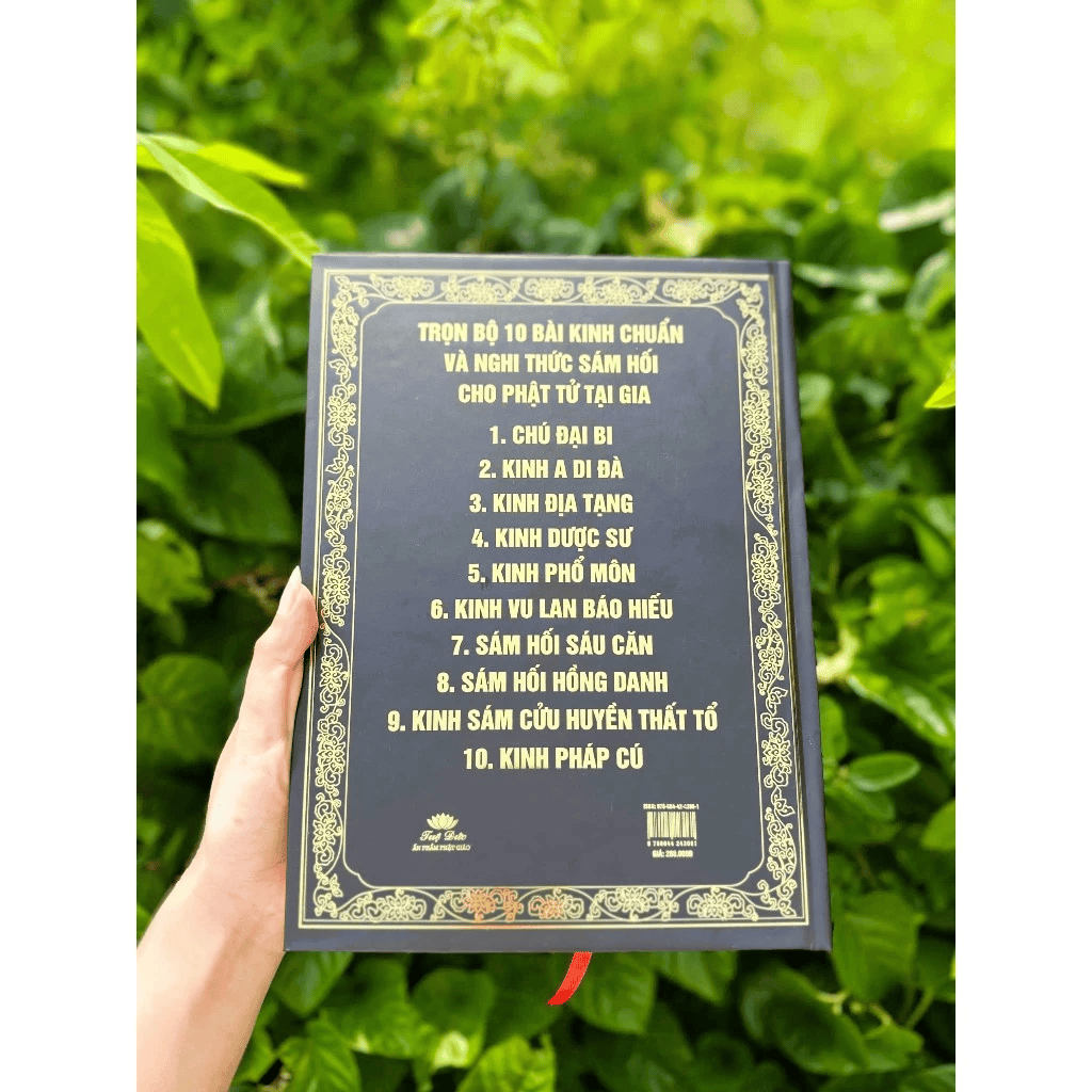 Sách 10 Bài Kinh Tụng Hàng Ngày Và Nghi Thức Sám Hối- BÌA CỨNG - Tặng Bài Sám Hối, Biết Ơn, Cầu Nguyện + Lá Bồ Đề