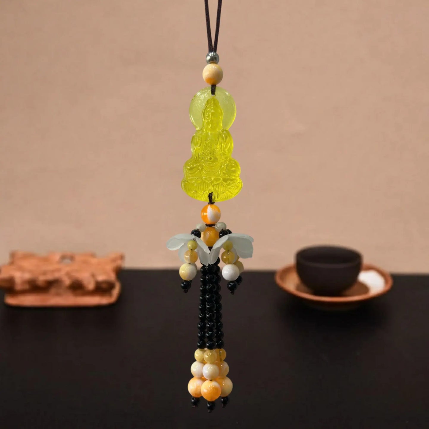 [Sale 70% Mừng Vu Lan] Khánh Treo Xe Phật Quan Âm Chuỗi Hoa Trắng Trang Trí Ô Tô, Nhà Cửa, Bàn Làm Việc Cao Cấp