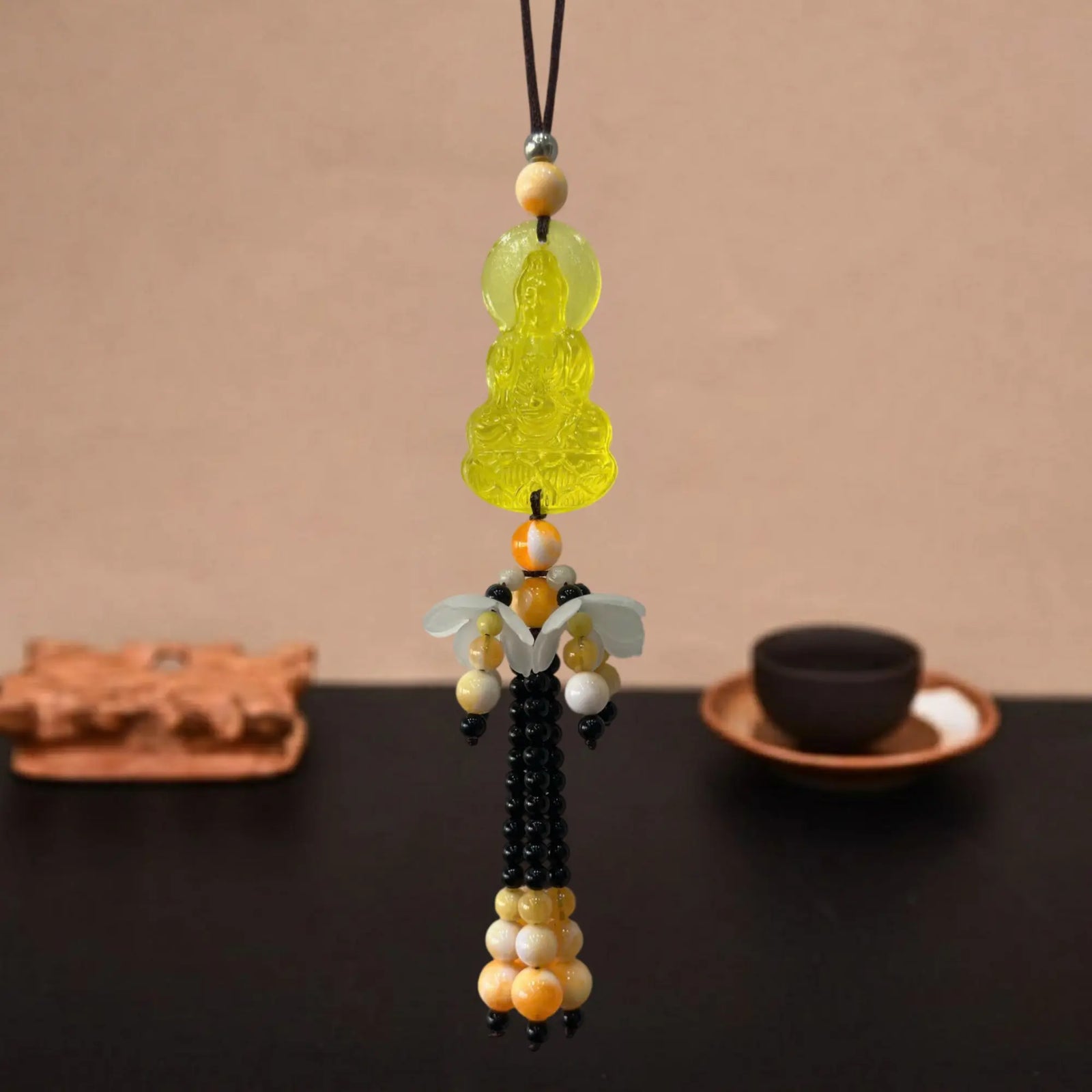 [Sale 70% Mừng Vu Lan] Khánh Treo Xe Phật Quan Âm Chuỗi Hoa Trắng Trang Trí Ô Tô, Nhà Cửa, Bàn Làm Việc Cao Cấp