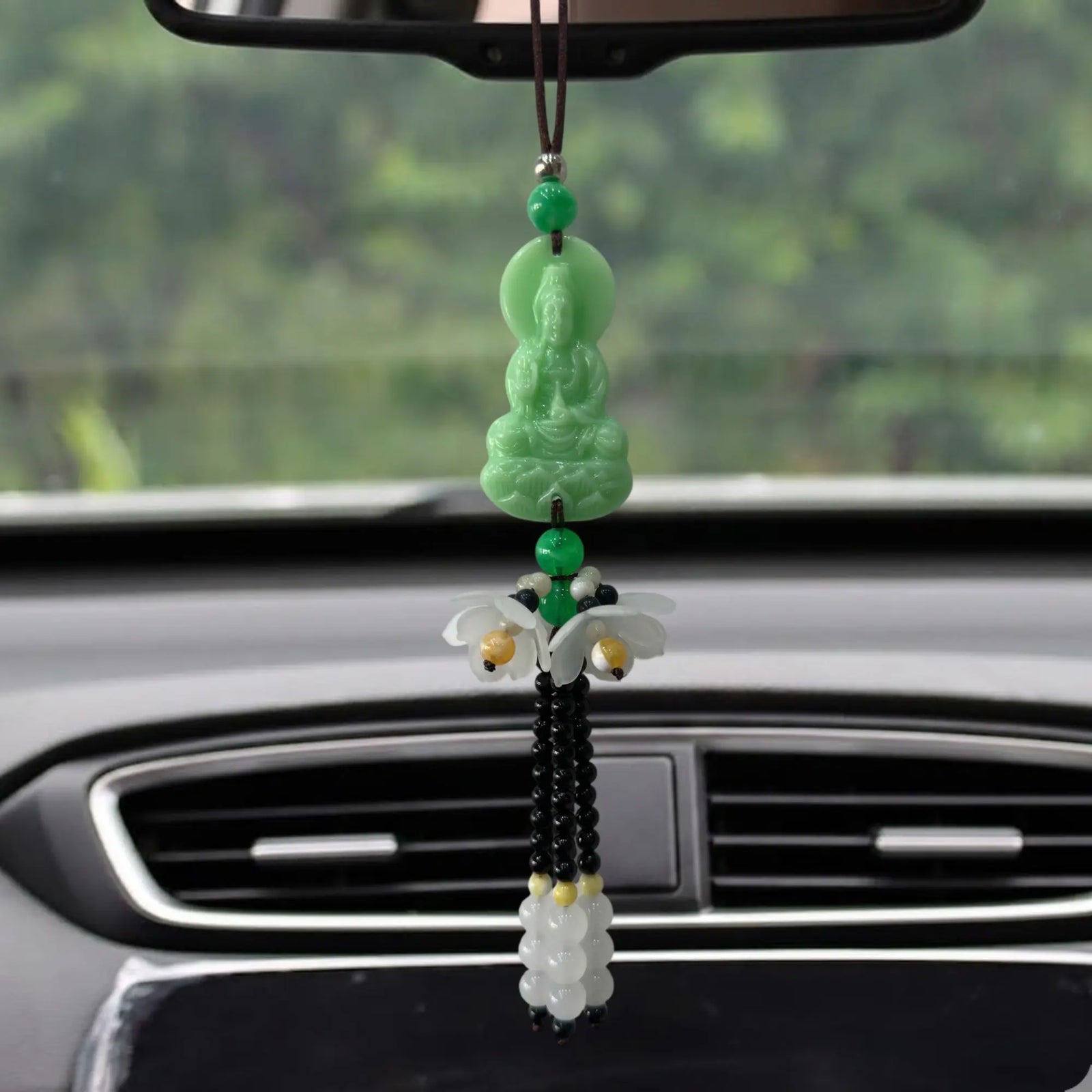 [Sale 70% Mừng Vu Lan] Khánh Treo Xe Phật Quan Âm Chuỗi Hoa Trắng Trang Trí Ô Tô, Nhà Cửa, Bàn Làm Việc Cao Cấp