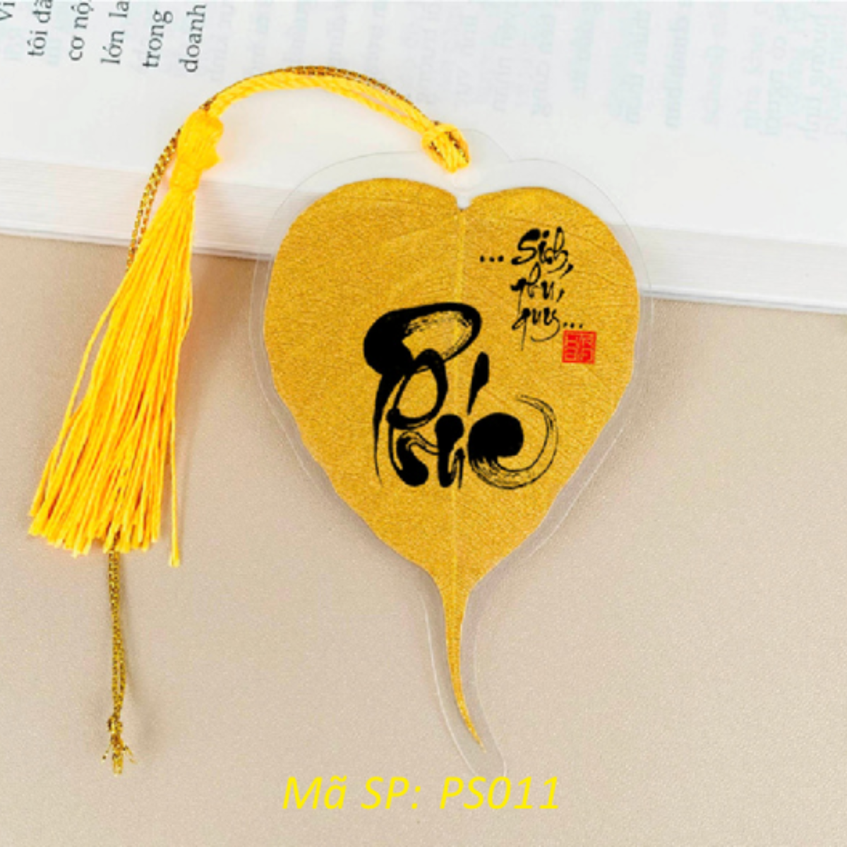 Lá Bồ Đề Phủ Nhũ Vàng In Chữ Thư Pháp May Mắn