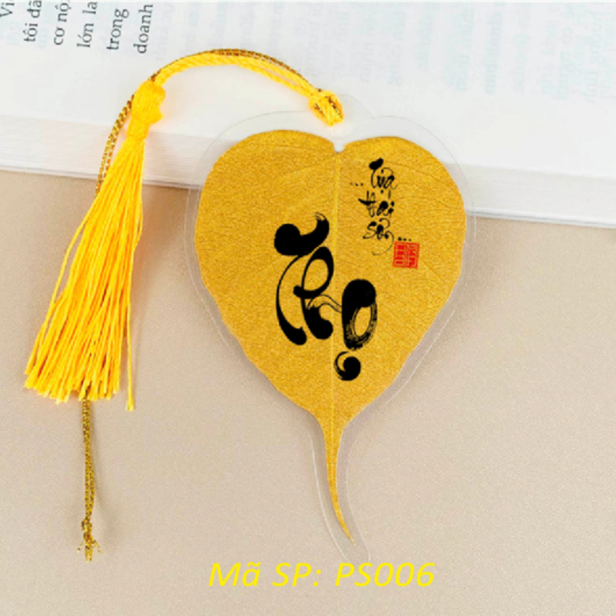 Lá Bồ Đề Phủ Nhũ Vàng In Chữ Thư Pháp May Mắn