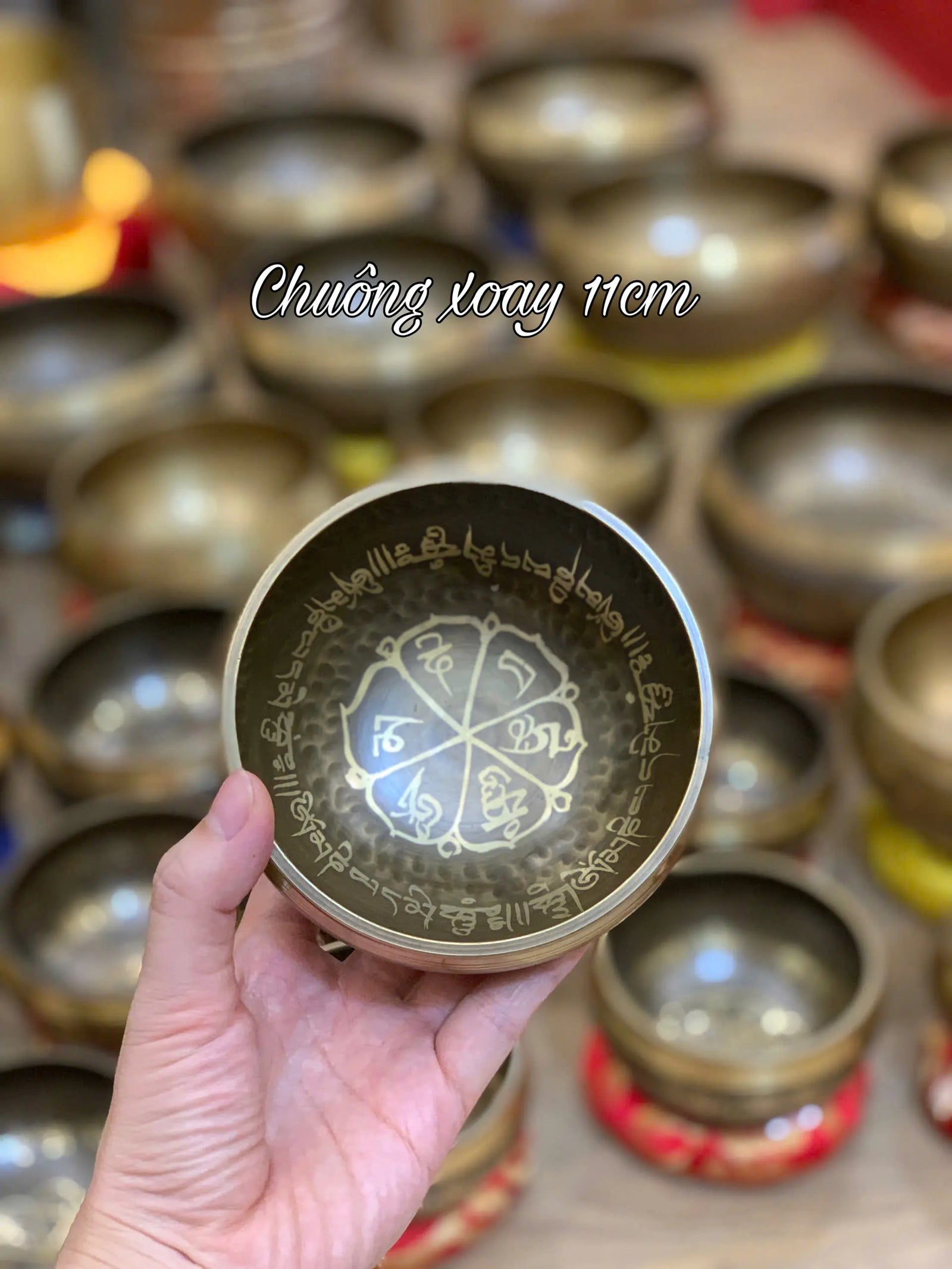 [11cm] Chuông Xoay Nepal - Tặng Kèm Đế Gỗ + Dùi Gỗ