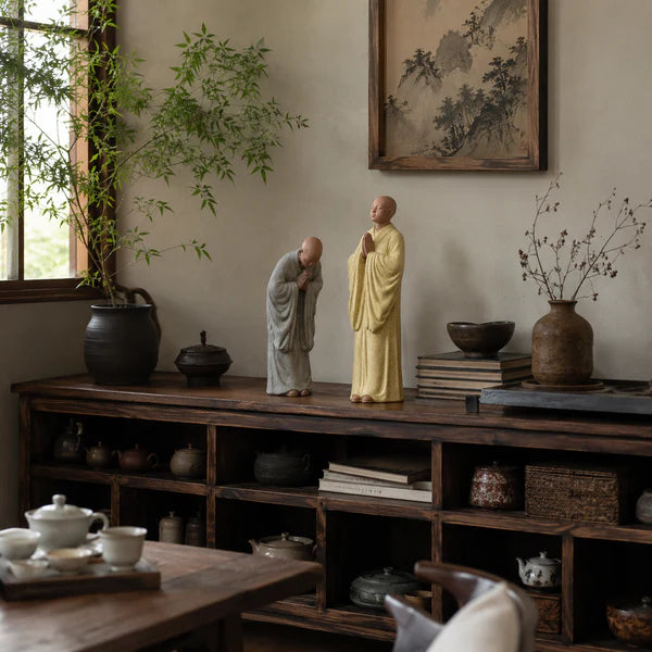 Tượng Sư Thầy Bái Phật Decor Bàn Trà, Góc Phòng, Tiểu Cảnh - Tượng Decor Chất Liệu Đá Nhân Tạo Cao Cấp