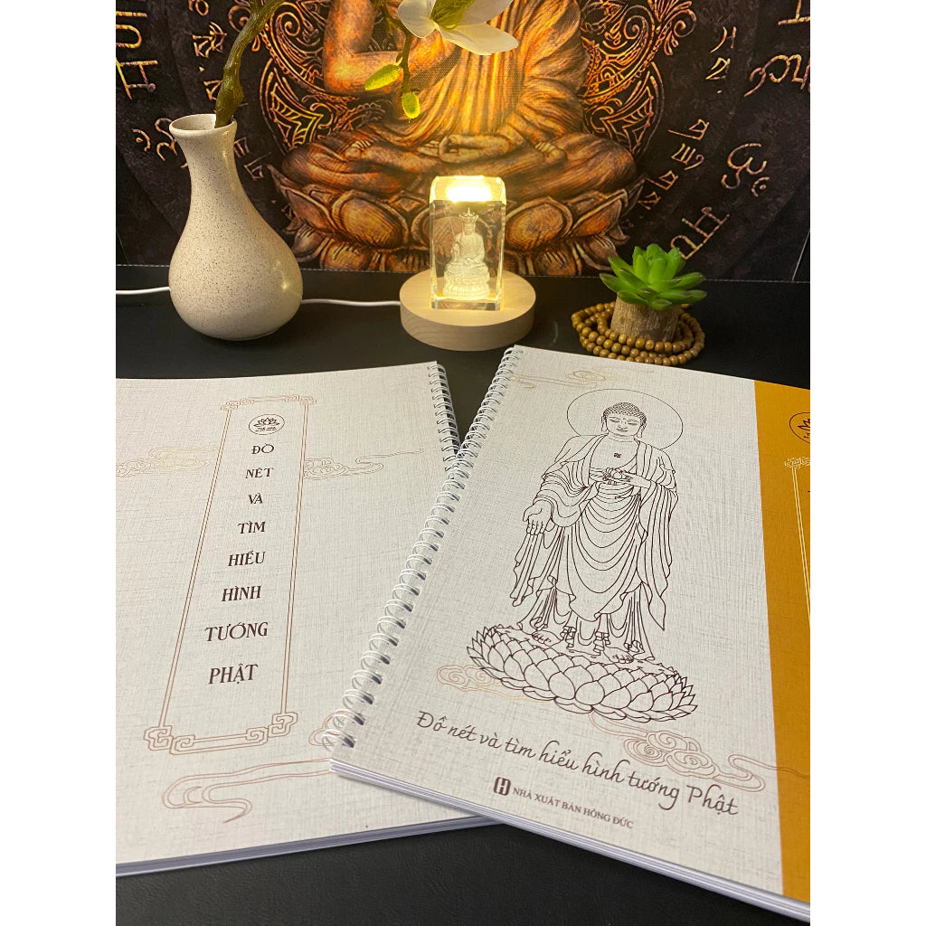 Sổ Tô Tranh Hình Phật In Mờ, Dùng Bút Nhũ Vàng - Tuệ Nga