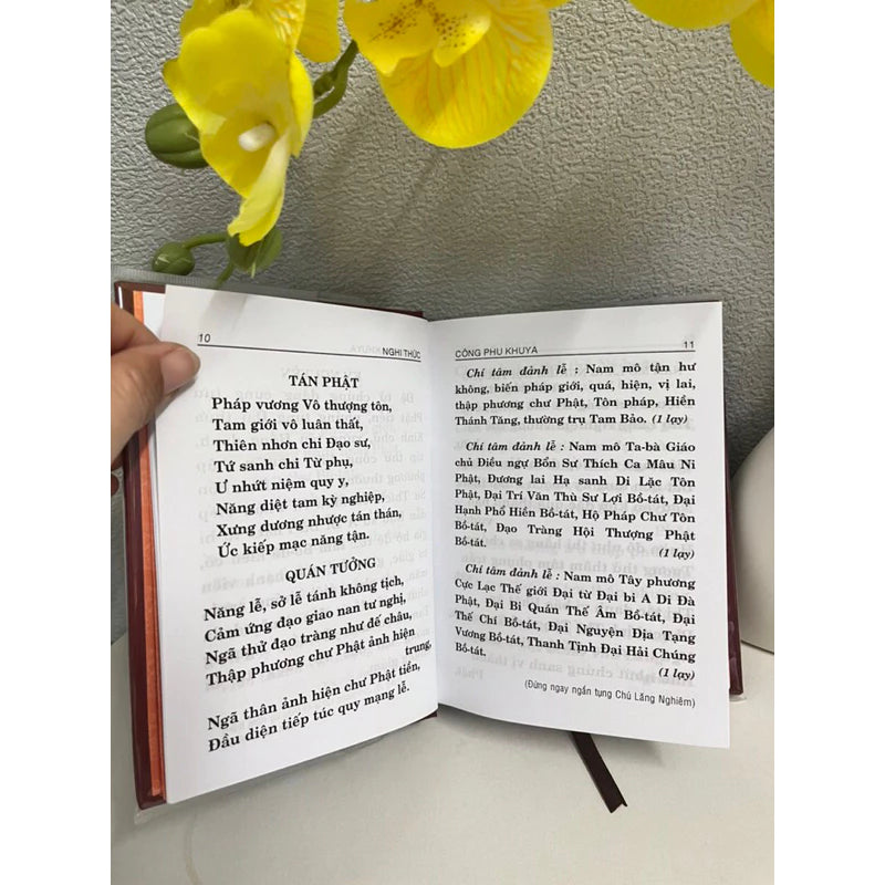 Kinh Nhật Tụng (bìa cứng)