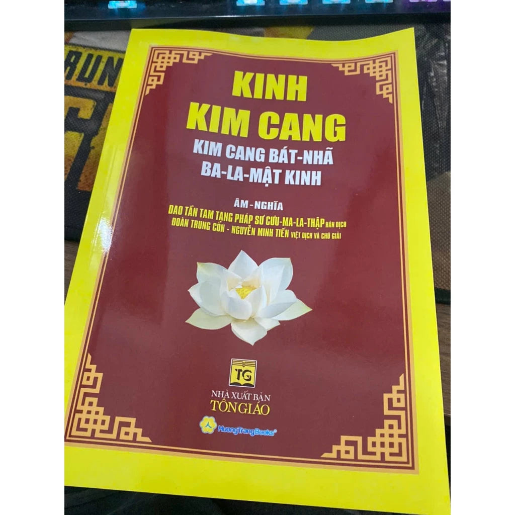 Kinh Kim Cang - bìa mềm, viền vàng