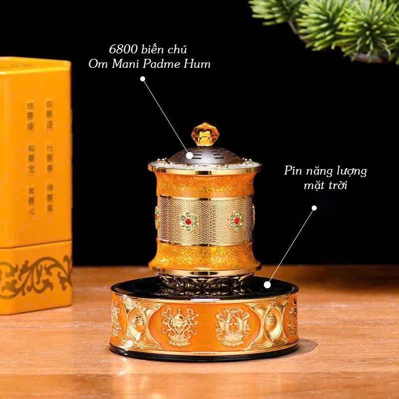 Kinh luân để ô tô, góc tu tập, bàn làm việc, pin năng lượng mặt trời