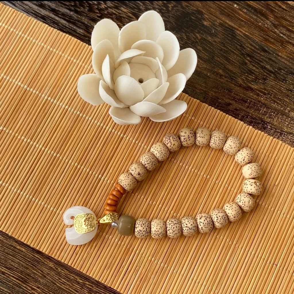 B22 - Tinh Nguyệt Bồ Đề 9.5mm - Tặng túi gấm
