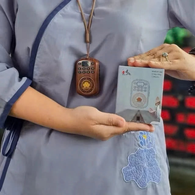 Máy Nghe Kinh Phật Mini Đeo Cổ, Cầm Tay Tiện Lợi 58 Bài