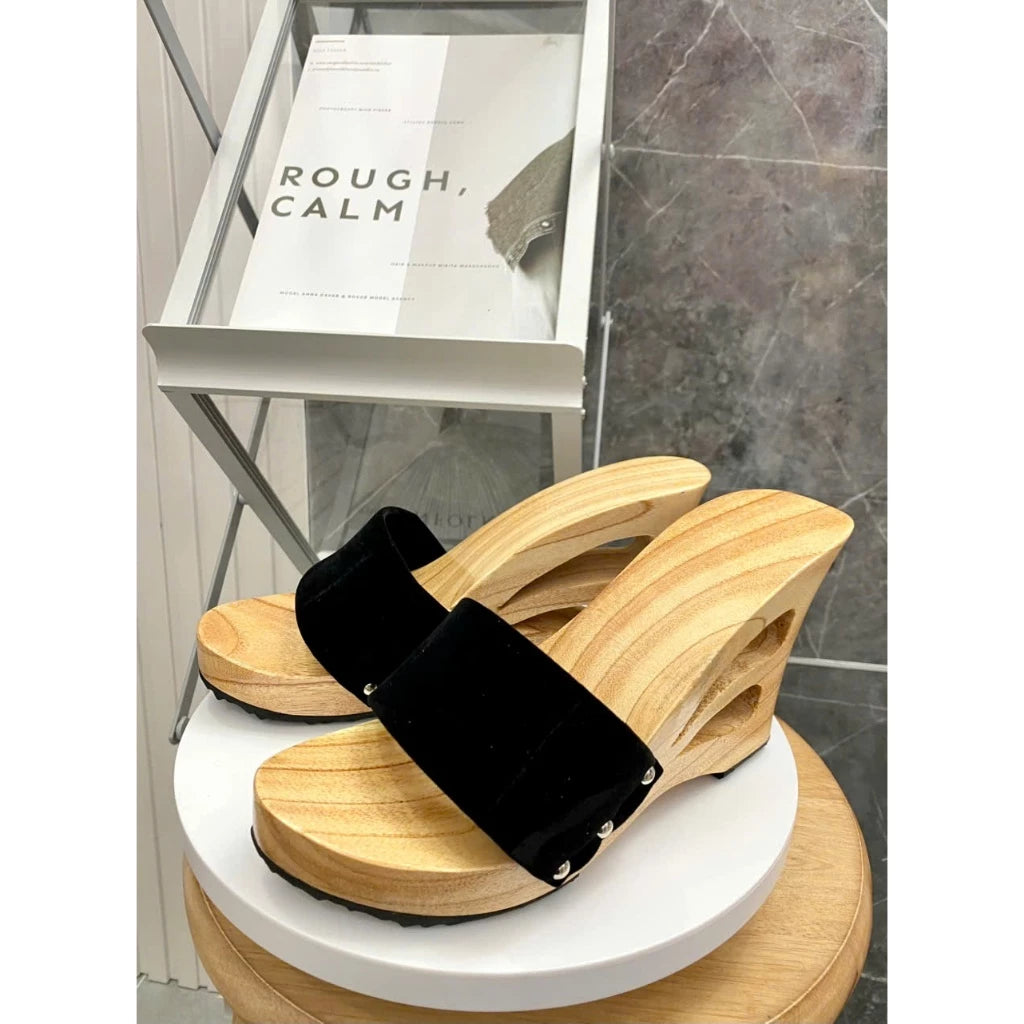 Guốc mộc truyền thống có đế chống trơn mặc áo dài, áo bà ba, đi chùa, việt phục